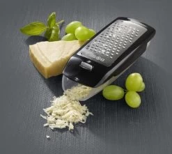 Boska Easy Grater - Tafelrasp - RVS - Zwart - Met Opvangbakje -Keukenbarbecue 1200x1075 2