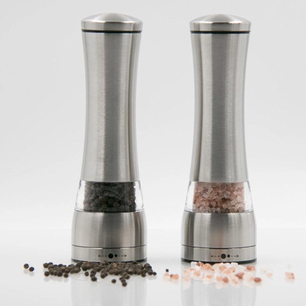 Timmers Trading Luxe Peper En Zoutmolen Set – Handmatig 8 Timmers Trading Luxe Peper En Zoutmolen Set – Handmatig - Afbeelding 6