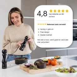 Deleca Luxe Peper En Zoutmolen Set - Met Geschenkdoos - Zout / Pepermolen - Rubberhout - Zwart & Goud -Keukenbarbecue 1200x1200 1174