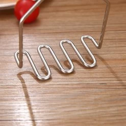 YUGN Pureestamper Aardappelstamper Stamper - Pureerder Stampotstamper - RVS - Cadeau Tip 21 YUGN Pureestamper Aardappelstamper Stamper - Pureerder Stampotstamper - RVS - Cadeau Tip -Keukenbarbecue 1200x1200 1549