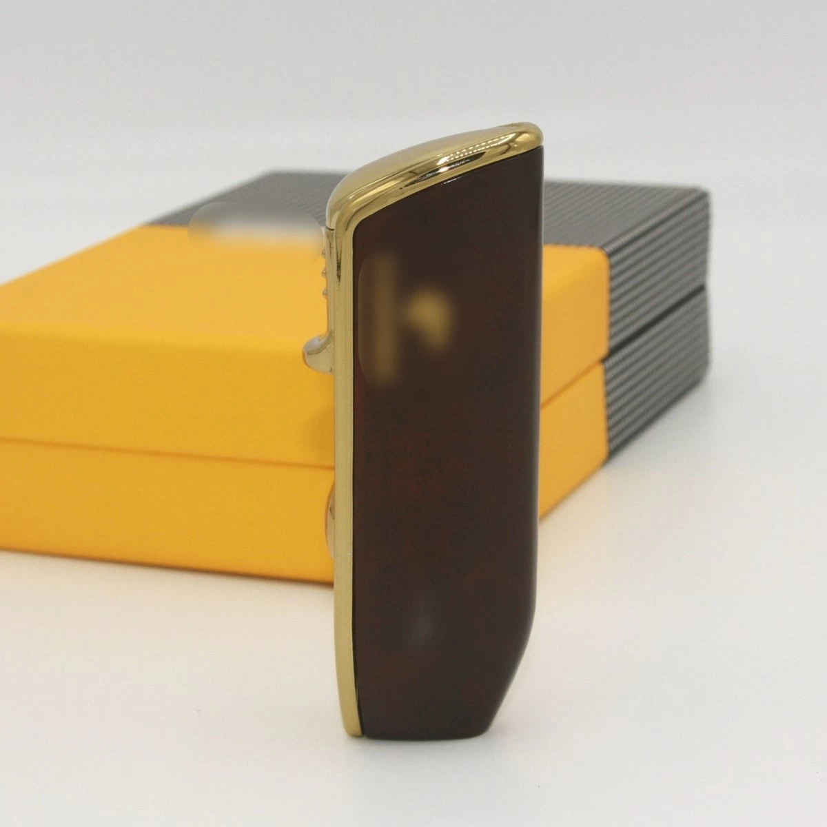 Cohiba® Sigarenaansteker - Sigarenboor - Sigaren - Sigaar - Cohiba Aansteker - Sigarenboor - Sigaren Accessoires - Sigarenknipper - Sigaar Aansteker - Cohiba - Incl. Luxe Geschenkdoos - Rood 13 Cohiba® Sigarenaansteker - Sigarenboor - Sigaren - Sigaar - Cohiba Aansteker - Sigarenboor - Sigaren Accessoires - Sigarenknipper - Sigaar Aansteker - Cohiba - Incl. Luxe Geschenkdoos - Rood - Afbeelding 11