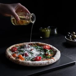 Navaris Pizzasteen XL Voor Oven En Barbecue - Rechthoekige Pizzaplaat 38 X 30 Cm - Inclusief Receptenboek - Keramisch Geglazuurd - Zwart -Keukenbarbecue 1200x1200 327