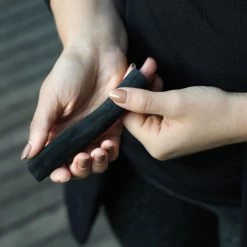 Black + Blum Binchotan Active Charcoal For Eau Good Water Bottles 4-pack -Keukenbarbecue 1200x1200 92