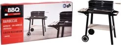 Verrijdbare Barbecue – Houtskool/Briketten - Verstelbare Grillplaat – Houten Tafel – Winscherm – Gewicht 5.9kg 23 Verrijdbare Barbecue – Houtskool/Briketten - Verstelbare Grillplaat – Houten Tafel – Winscherm – Gewicht 5.9kg -Keukenbarbecue 1200x453