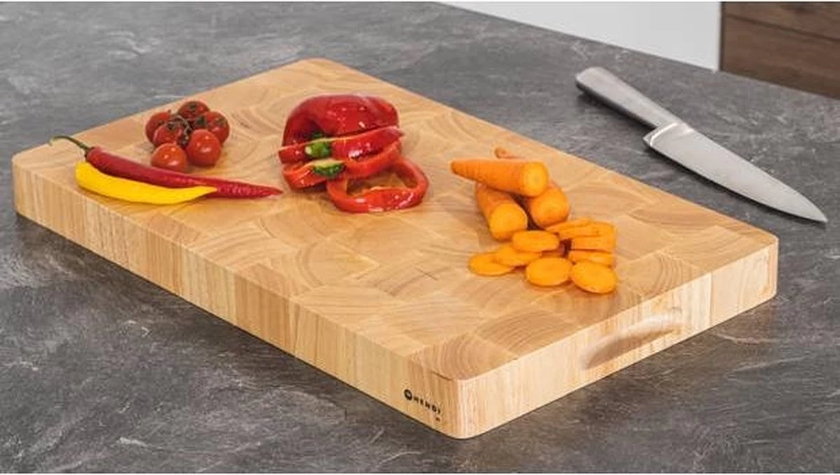 Hendi Snijplank Hout - Rubberwood - 53x32,5x(H)4,5cm 5 Hendi Snijplank Hout - Rubberwood - 53x32,5x(H)4,5cm - Afbeelding 3