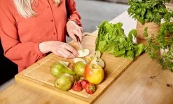 Zindoo Bamboe Snijplank Met Saprand - Werkblad - Aanrecht Snijplank - Bamboo Werkblad - Rand Voor Stabiliteit - Broodplank - FSC Bamboe - Duurzaam Hout - ZIN-BCB-01 -Keukenbarbecue 1200x720 4