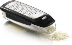 Boska Easy Grater - Tafelrasp - RVS - Zwart - Met Opvangbakje -Keukenbarbecue 1200x754 3