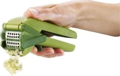 CleanForce Knoflookpers - Joseph Joseph -Keukenbarbecue 1200x761 2