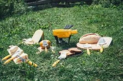 Boska Kaasschaaf Cheesy - Kaasschaaf Harde Kaas - Kaasschaaf Voor Oude Kaas - Groenteschaaf - Groentesnijder - Vaatwasserbestendig - Gele Kaasschaaf - Multifunctionele Kaasschaaf - RVS - Keukengerei - Keuken Accessoires - 10 Jaar Garantie -Keukenbarbecue 1200x799 46