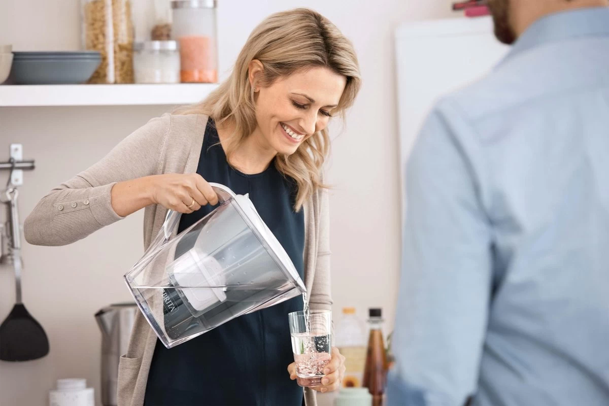 BRITA - Waterfilterkan Marella Cool - Wit - 2,4L + 12 MAXTRA+ Waterfilterpatronen 7 BRITA - Waterfilterkan Marella Cool - Wit - 2,4L + 12 MAXTRA+ Waterfilterpatronen - Afbeelding 5