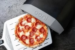Ooni Pizzaschep Aluminium - Perforated Pizza Peel 12 Inch 9 Ooni Pizzaschep Aluminium - Perforated Pizza Peel 12 Inch -Keukenbarbecue 1200x800 36