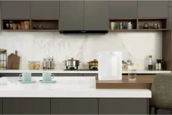 Philips Water Instant Water Filter - 3 L Inhoud, 1 L/min Snelle Doorstroming, Oplaadbaar Via USB-C -Keukenbarbecue 1200x802