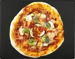 Navaris Pizzasteen XL Voor Oven En Barbecue - Rechthoekige Pizzaplaat 38 X 30 Cm - Inclusief Receptenboek - Keramisch Geglazuurd - Zwart -Keukenbarbecue 1200x942 1