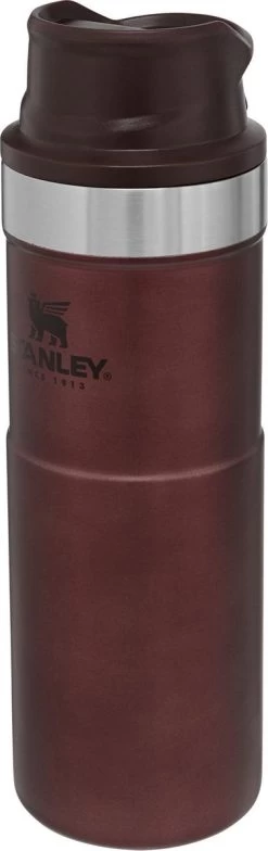 Stanley Trigger-Action Travel Mug 0.47L - Thermosfles - Wine 30 Stanley Trigger-Action Travel Mug 0.47L - Thermosfles - Wine -Keukenbarbecue 378x1200