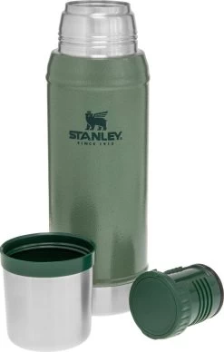 Stanley The Legendary Classic Bottle 0,75L - Thermosfles - Hammertone Green -Keukenbarbecue 764x1200 1