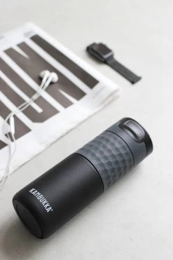 Kambukka Etna Grip Thermosbeker 500 Ml - Makkelijk Reinigen - Lekvrije Koffiebeker - Zwart 39 Kambukka Etna Grip Thermosbeker 500 Ml - Makkelijk Reinigen - Lekvrije Koffiebeker - Zwart -Keukenbarbecue 800x1200 2