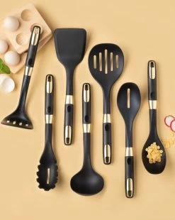 Levabe Zwart Gouden Keukengerei Set Met Houder 7 Delig - Hittebestendig - BPA Vrij - Koken - Nylon - Stainnless Steel - Keuken Gerei -Keukenbarbecue 957x1200 1